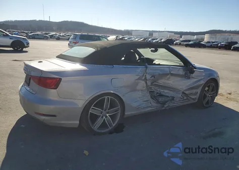 2015 Audi A3 Premium Plus z USA, uszkodzony, nr VIN WAU5CLFF4F1042066